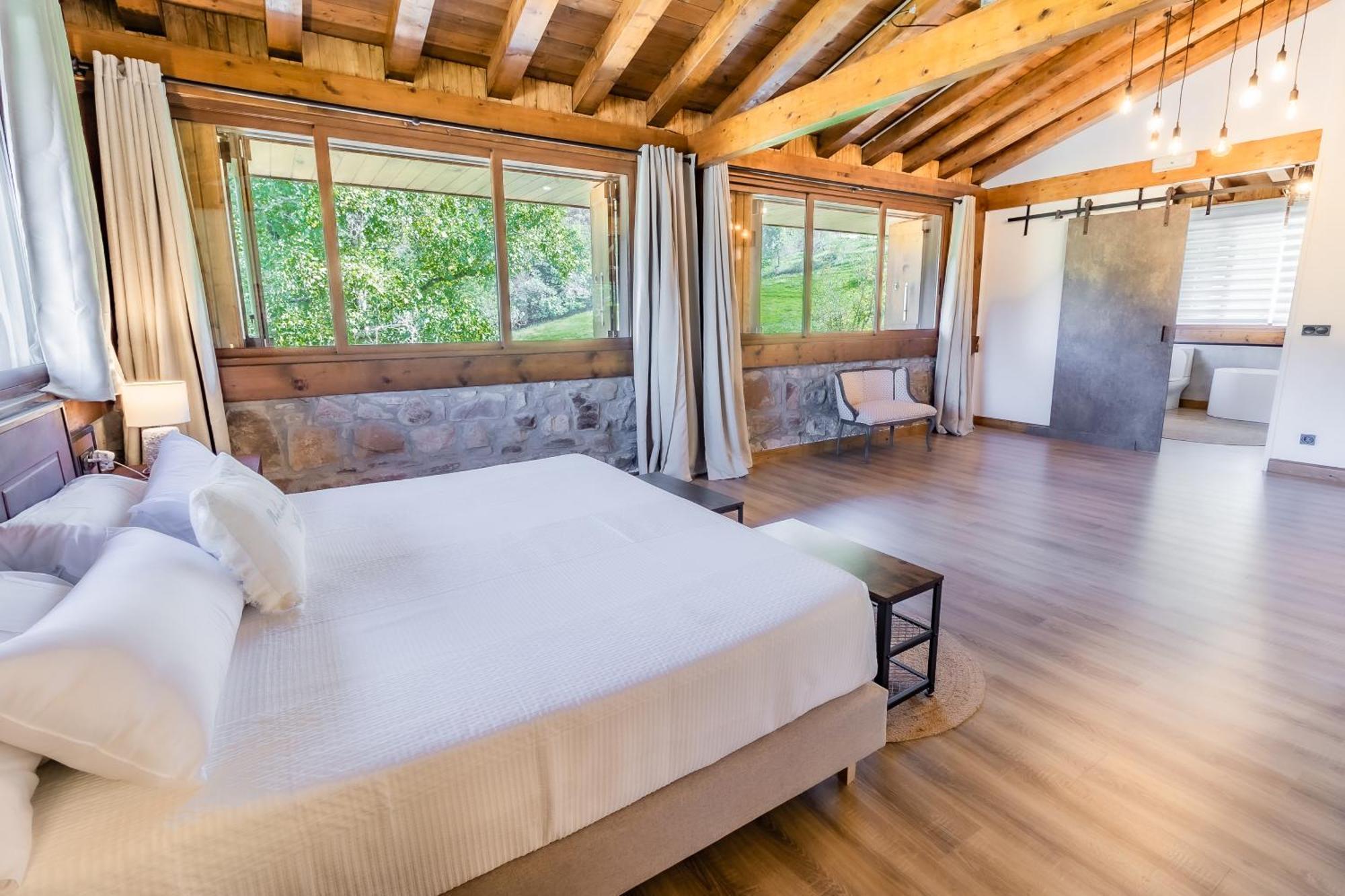 Fagoaga Dorretxea Bed & Breakfast Ergoyen ภายนอก รูปภาพ